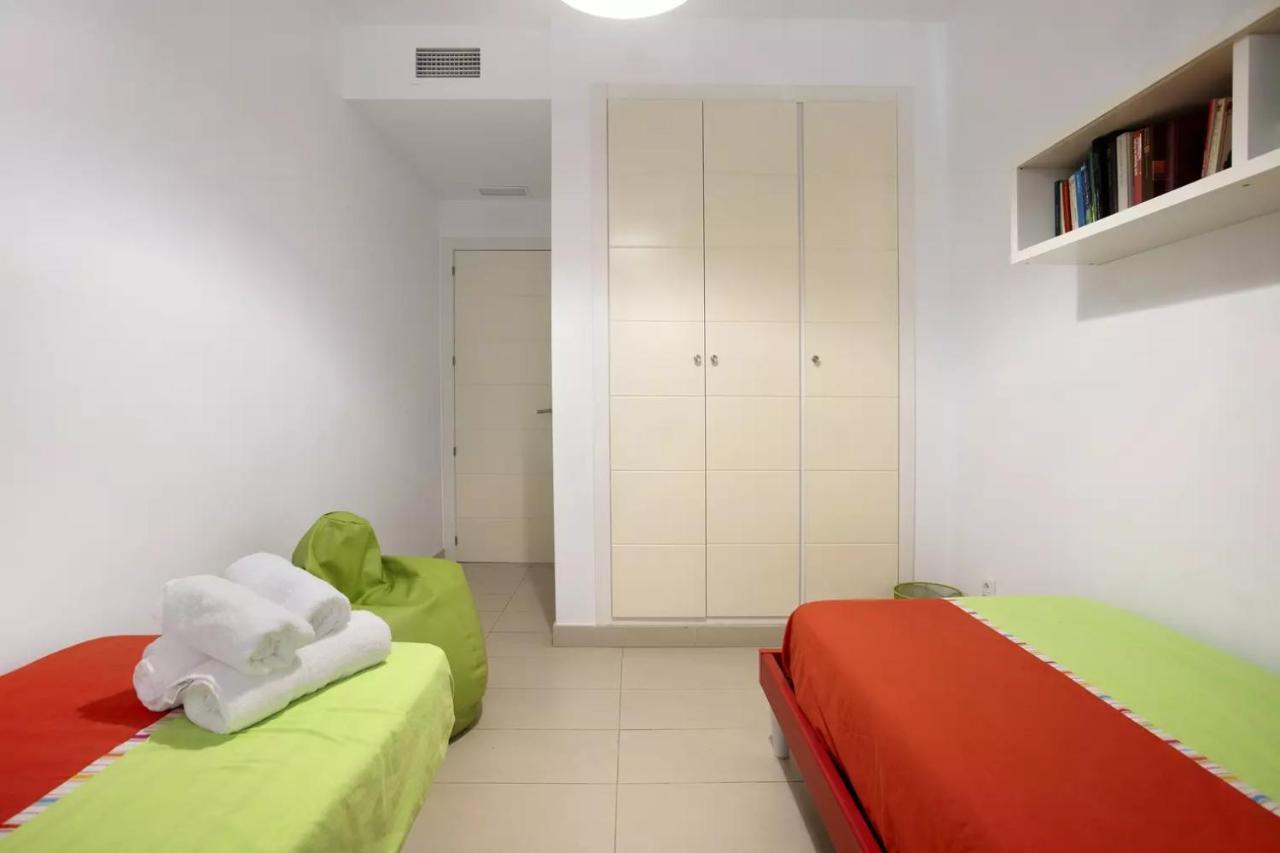 Malaga Campus Apartment Parking Included Esterno foto